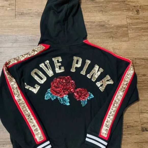 PINK VS 2017 FASHION SHOW BLING ROSES
HOODIE AND JOGGERS SET M - Picture 6 of 11